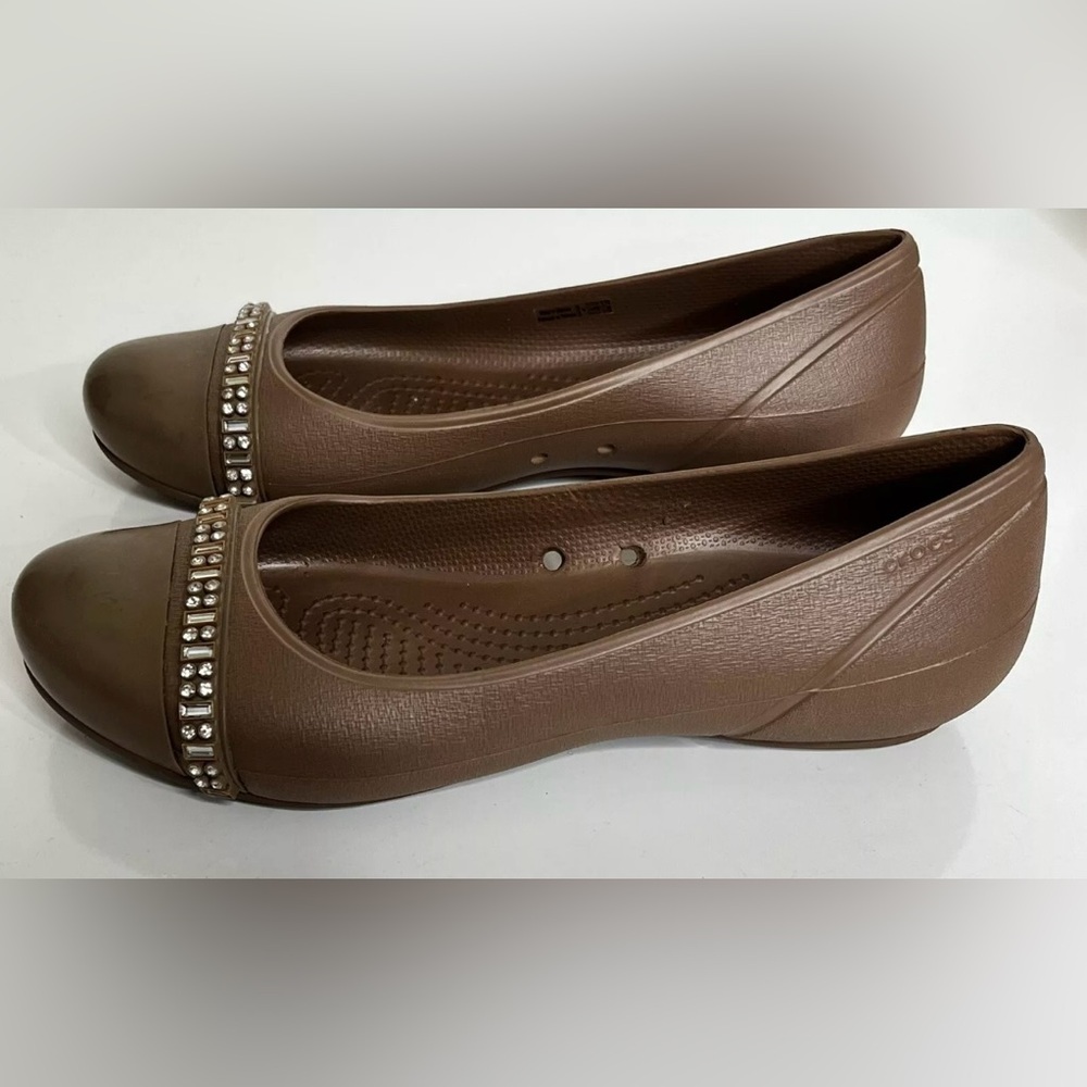 Crocs‎ Tan Rhinestone Slip On Women's Flats Size 8W - Picture 6 of 8